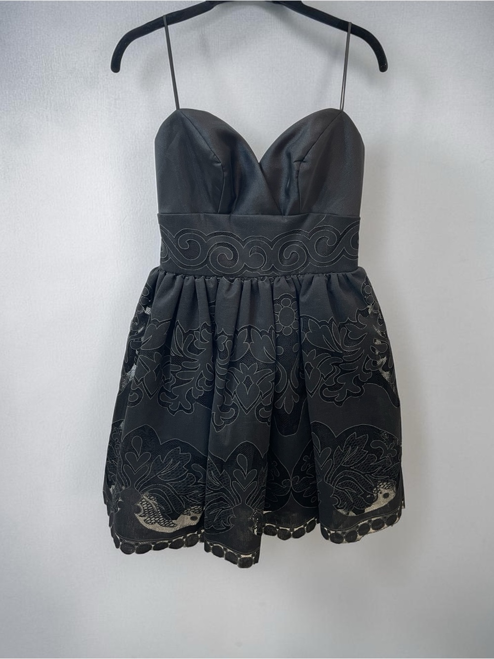 Noir by Lazaro Vintage 90s Black Polyester Lace Formal Cocktail Dress Size 8 - Picture 2 of 5